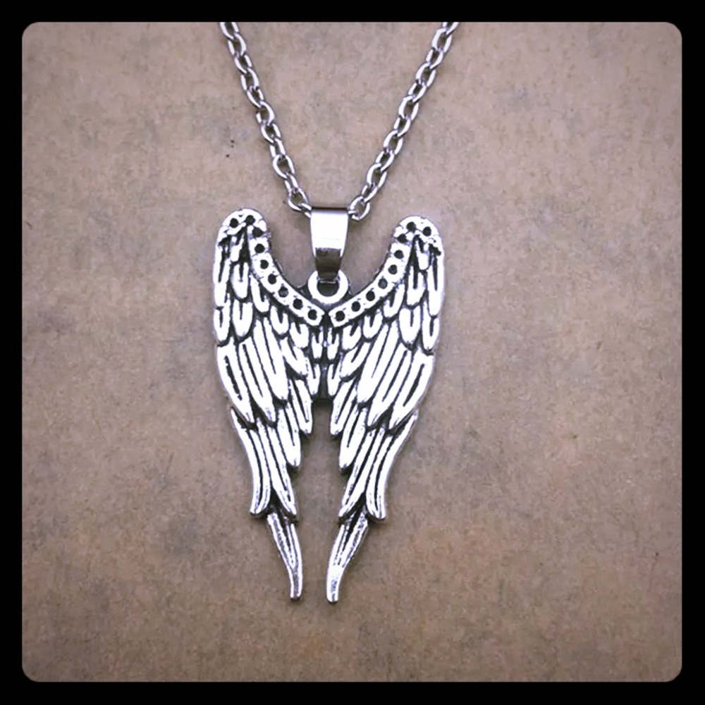 New angel wing necklace